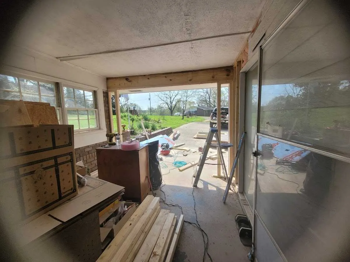 Air movers and dehumidifier for Water Mitigation Services in Clyde